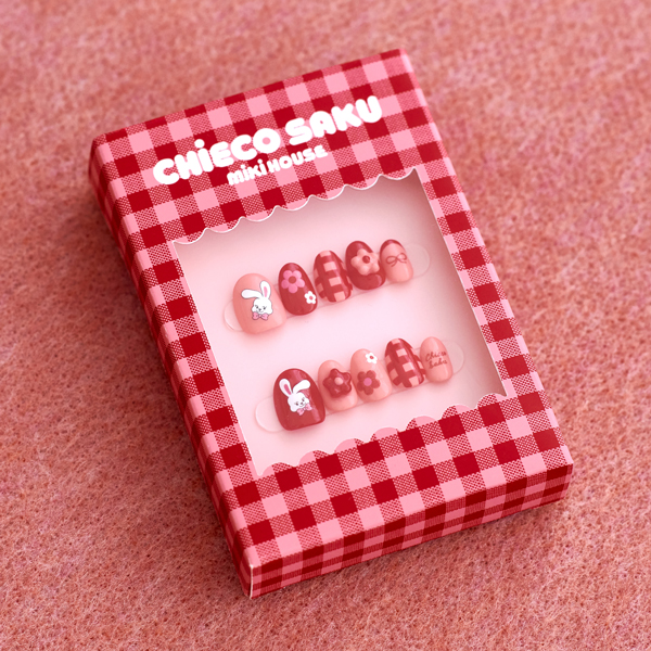 ネイルチップのパッケージ